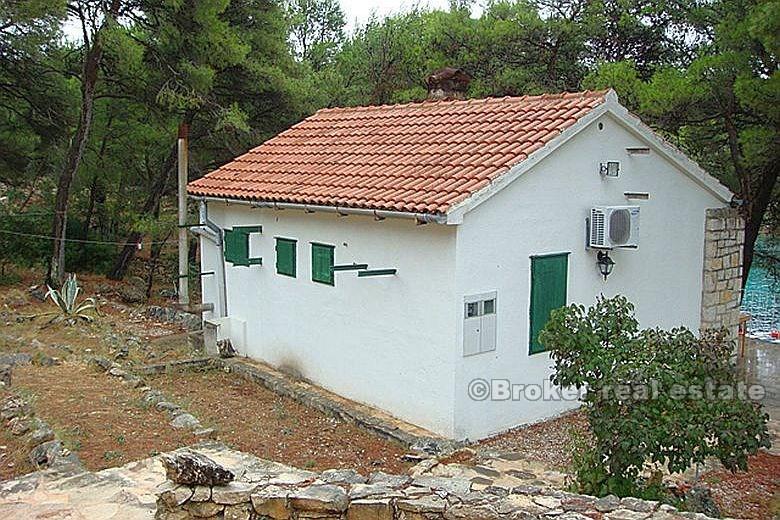 Maison première rangée à la mer