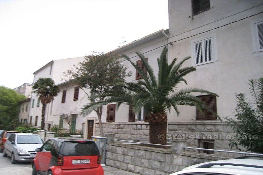 Appartement avec 3 chambres, à vendre