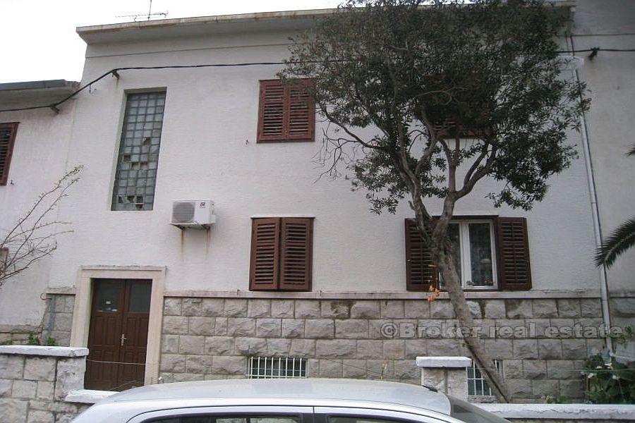 Appartement avec 3 chambres, à vendre