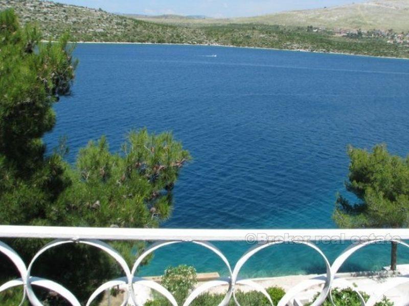 Seafront house, for sale