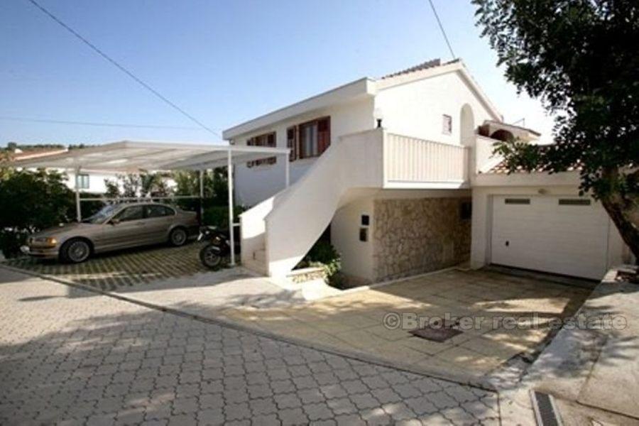House / Villa on Ciovo island, first row to the sea