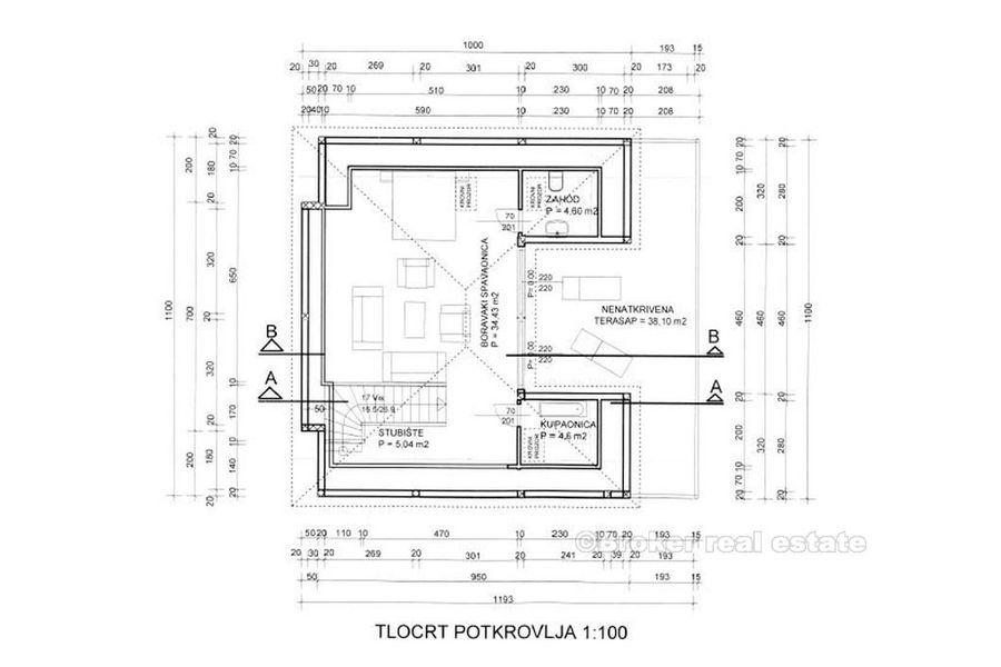 The villa of 280m2 on a plot of 521m2, for sale