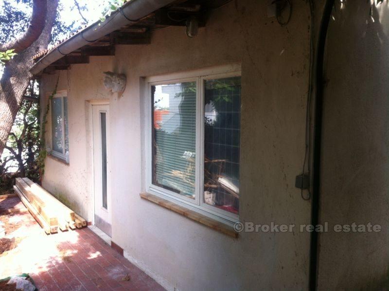 Duplex apartment overlooking the sea, for sale