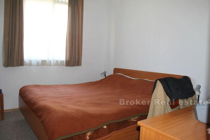 Frittliggende hus til salgs, Omiš