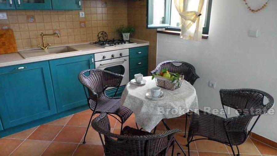 Maison jumelée, à vendre