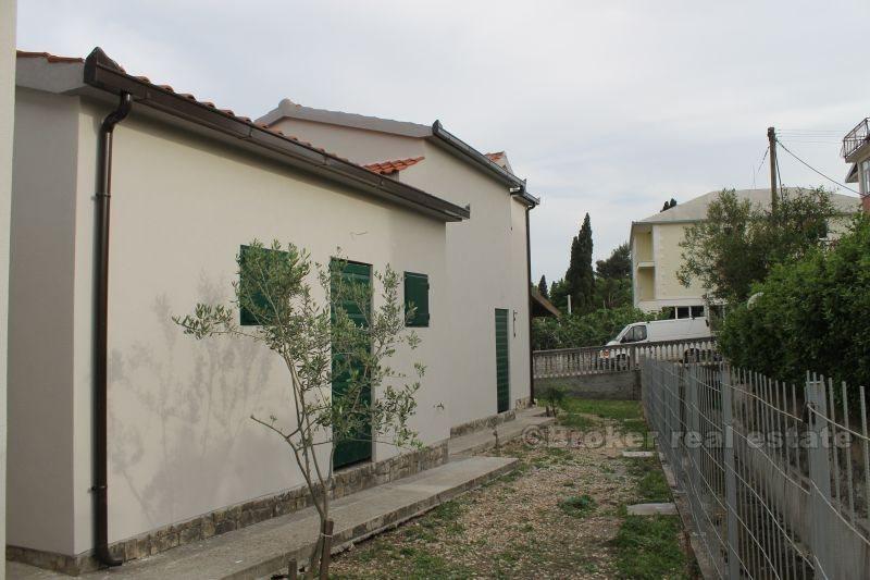 Commercial complex, for sale