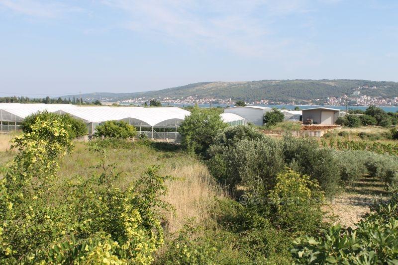 Construction plot, for sale
