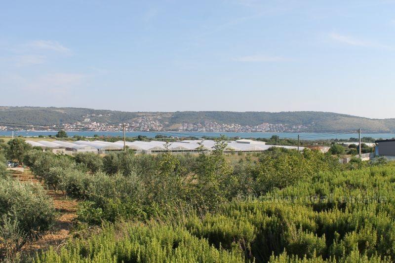Construction plot, for sale