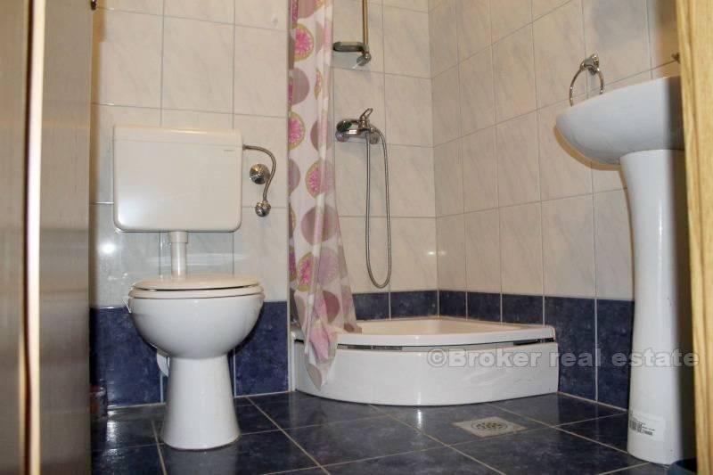 Tre camere da letto (Znjan), in affitto