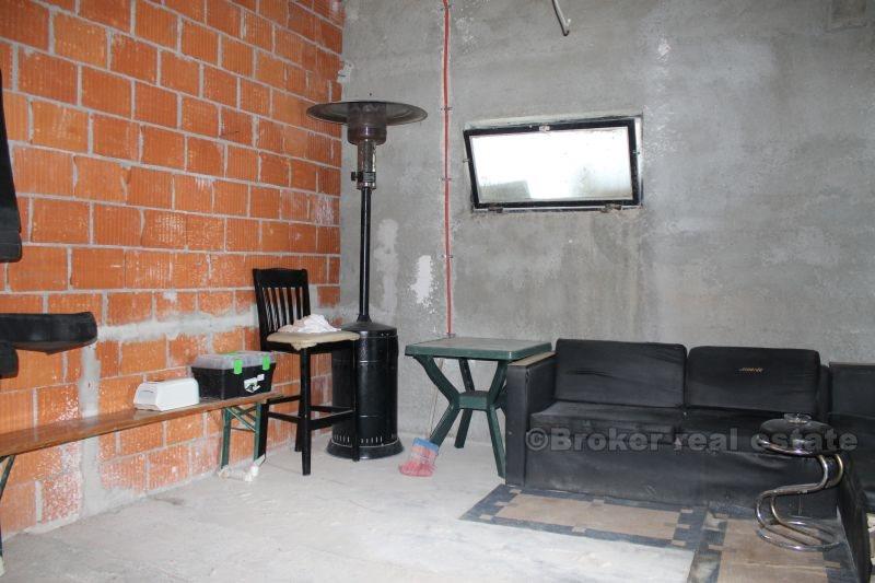 Commercial space, for rent