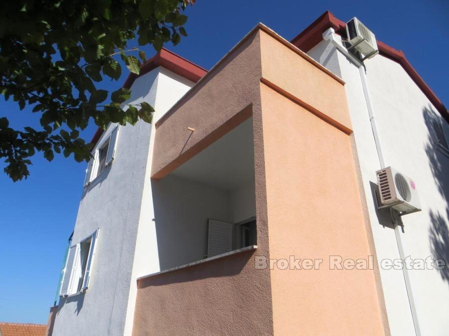 Spacious detached house