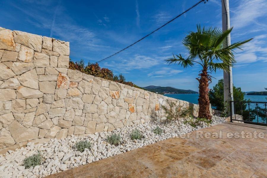 Five star villa, for sale