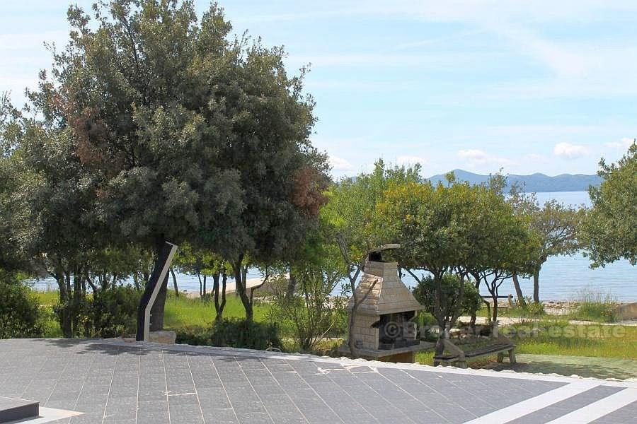 Newly built villa, for sale