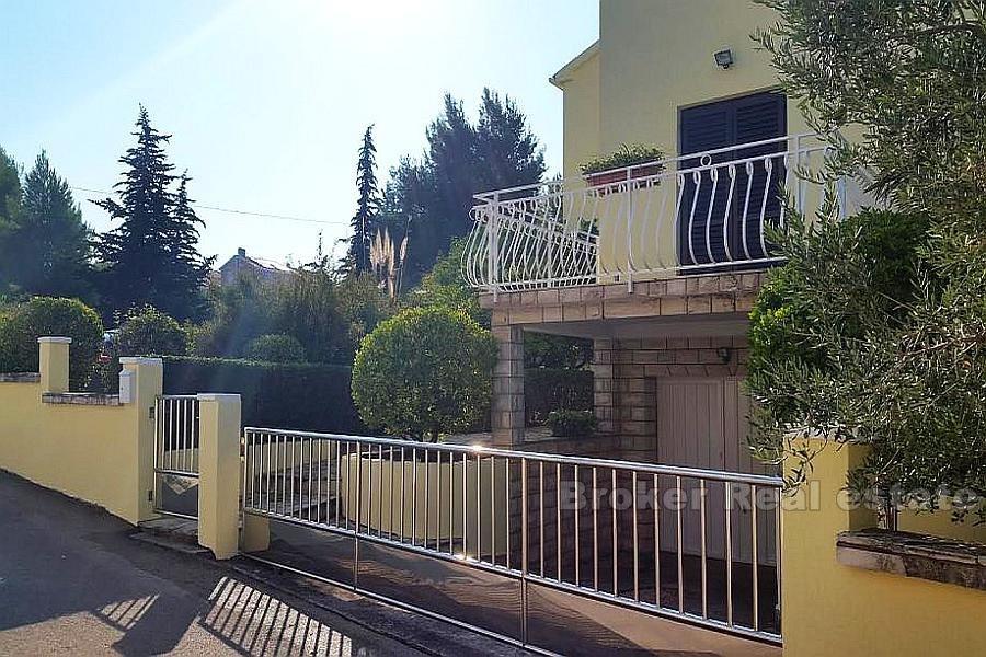House at quiet location, for sale