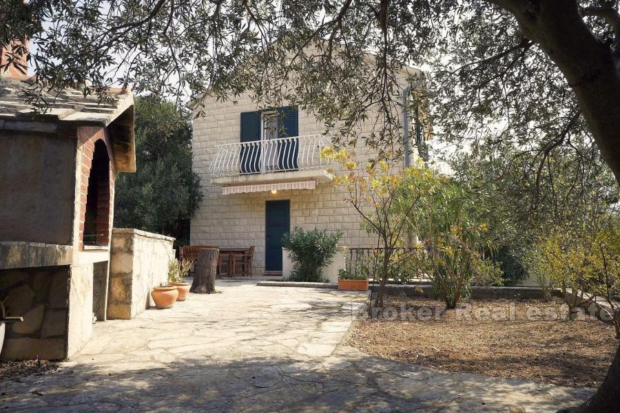 Stone house at island of Brac