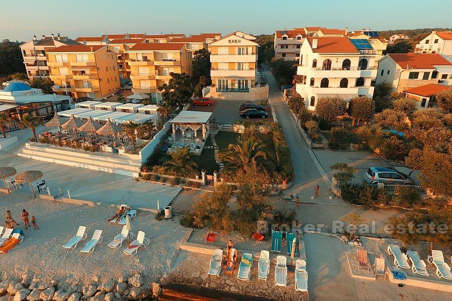 Apartment near Zadar, first row to the sea