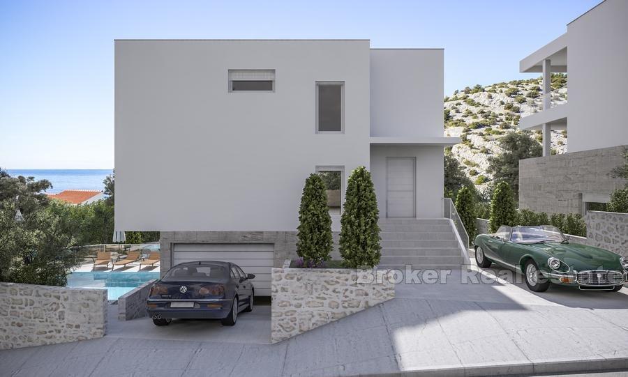 Moderní vila s bazénem ve výstavbě