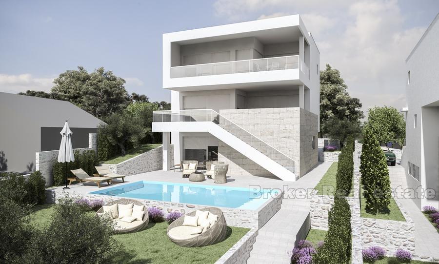 New modern villa with swimming pool, in phase of construction