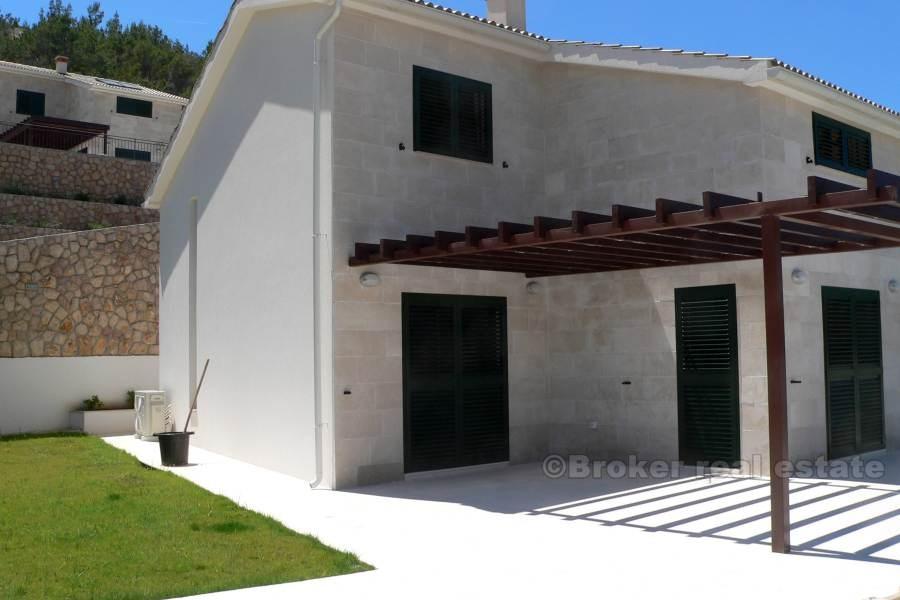 Nouvelle construction, villa en pierre, zone de Zadar