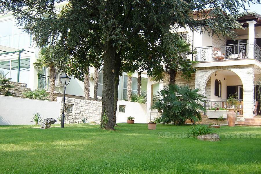 Traditional Istrian villa, for sale