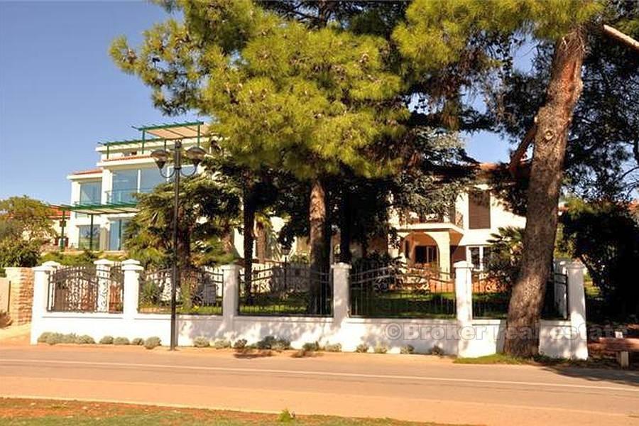 Traditional Istrian villa, for sale