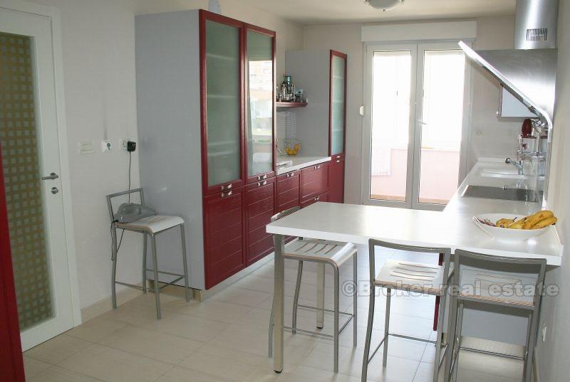 Znjan, Beautiful penthouse, for sale