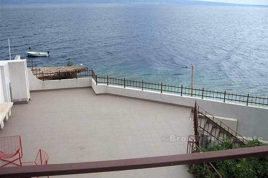 Villa, for sale