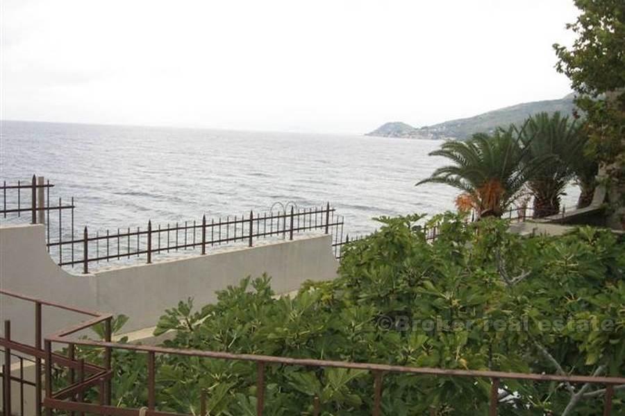 Villa, for sale