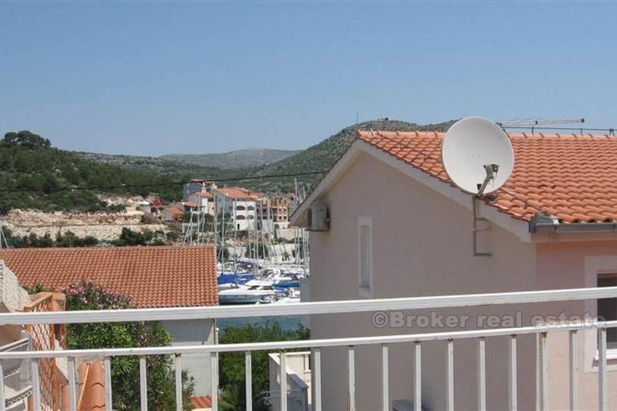 casa indipendente rinnovata