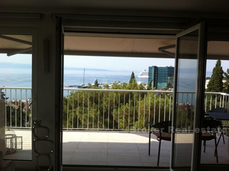 Luxurious accommodation with panoramin view