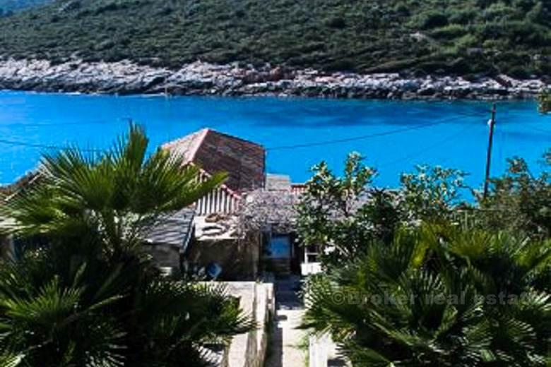 3 storey house on 120m2, for sale