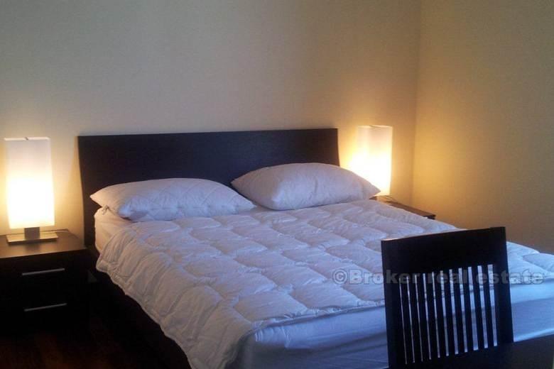 Appartement dans la partie élite de la ville, à vendre