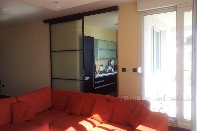 Appartement dans la partie élite de la ville, à vendre