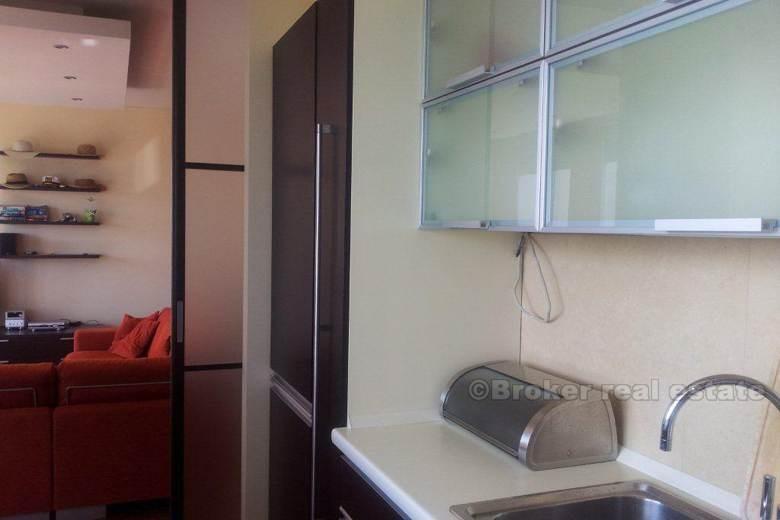 Appartement dans la partie élite de la ville, à vendre