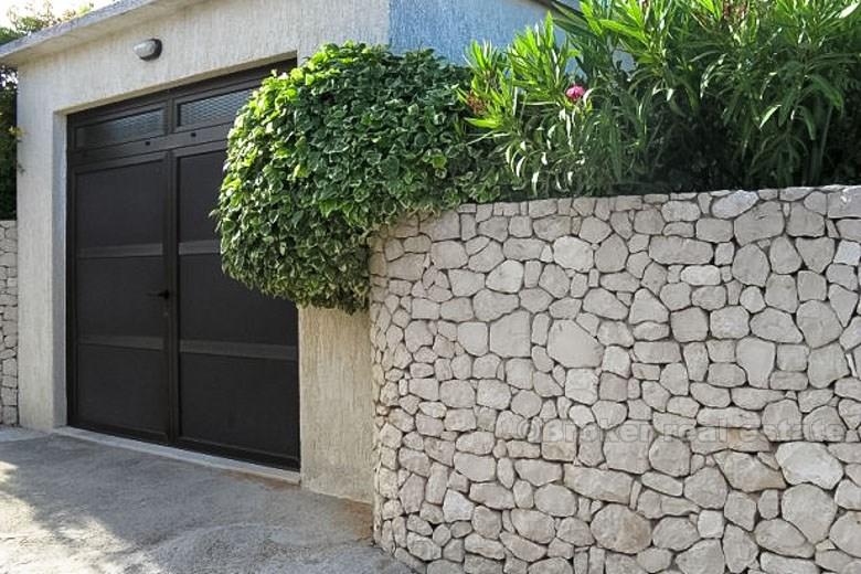 Maison de luxe à 30 mètres de la mer, à vendre