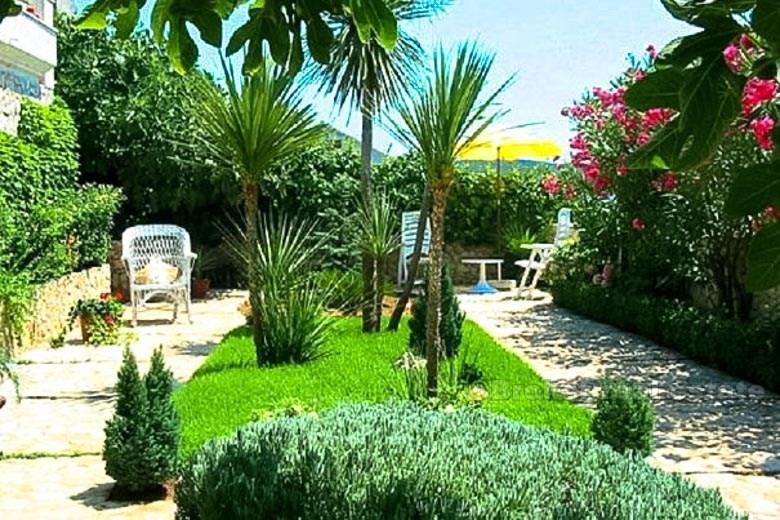 Maison de luxe à 30 mètres de la mer, à vendre