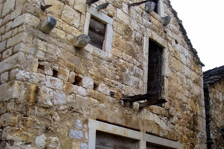 Maison à rénover, à 200 mètres de la mer