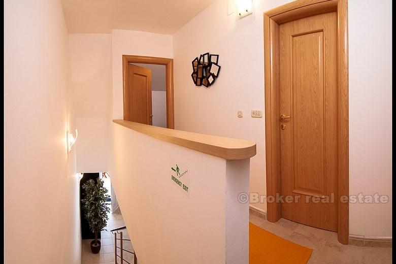 Appartement 4 étoiles, à vendre
