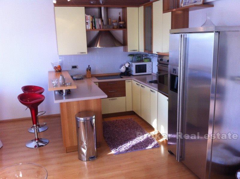Luxury duplex apartment, for rent