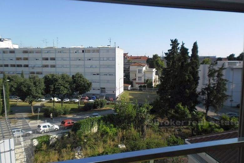 Dvoupodlažní apartmán