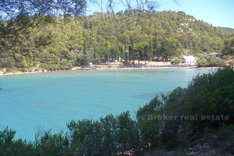 House in the attractive bay, for sale
