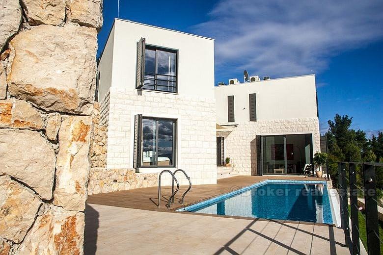 Exceptional villa for sale