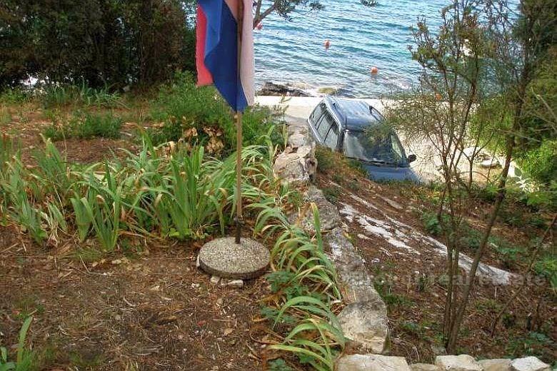 A house by the sea