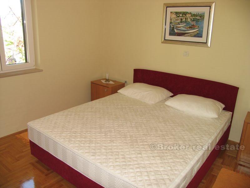 Atrakcyjny dom z apartamentami
