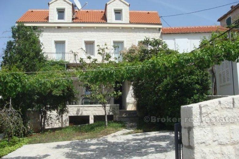 Casa nel centro storico, in vendita