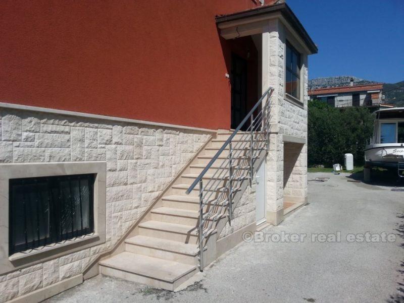 Nicely decorated family house, for sale