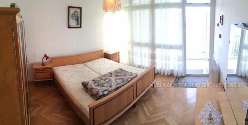 Appartamento di 4 camere da letto con vista