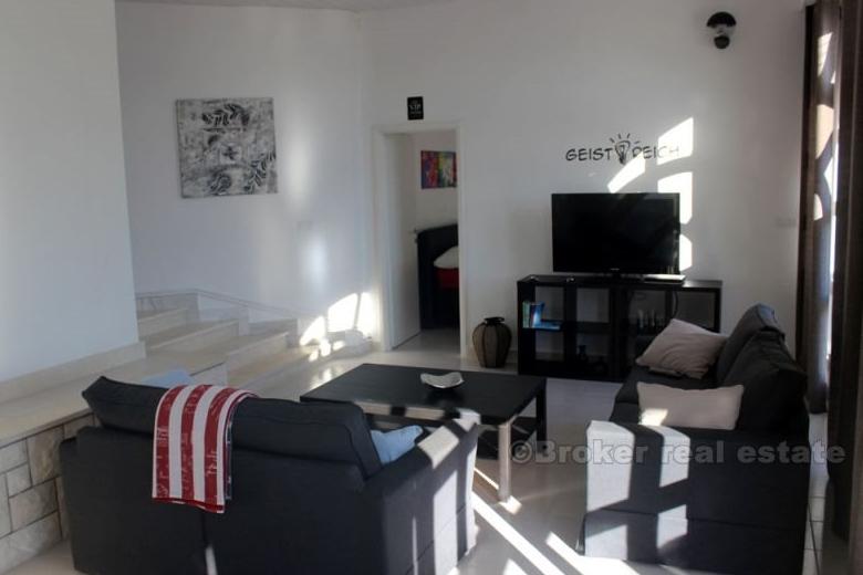 Villa with stunning sea views, for sale