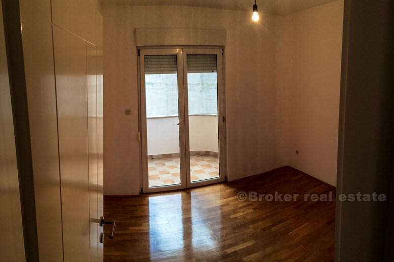 Apartment with a garage