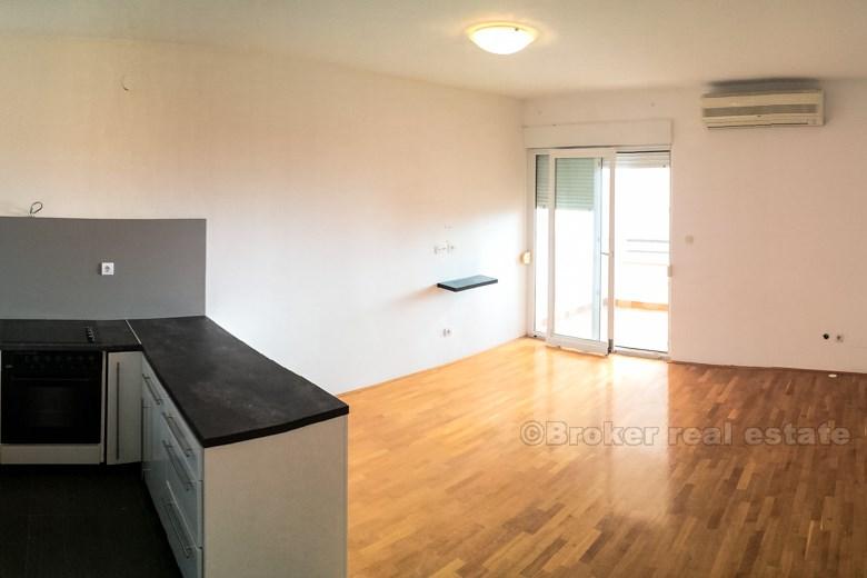 Apartment with a garage